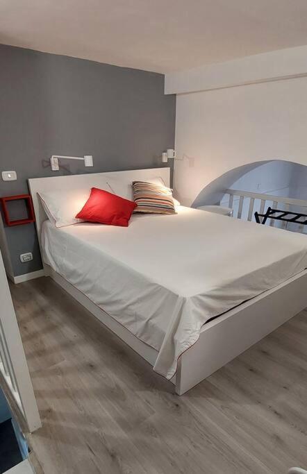 Dock33 - Comfort Loft In Catania Center Buitenkant foto